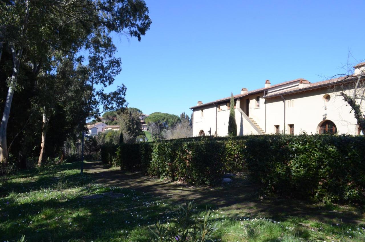 Hotel Il Poggio di San Ruffino Lari Esterno foto