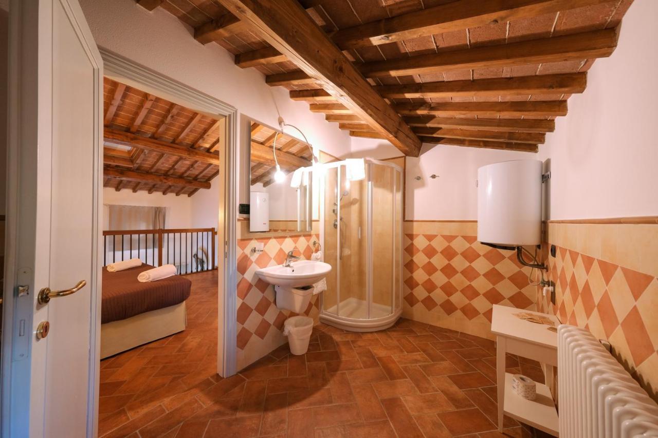 Hotel Il Poggio di San Ruffino Lari Esterno foto
