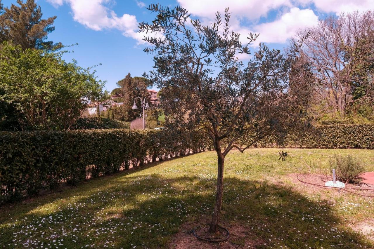 Hotel Il Poggio di San Ruffino Lari Esterno foto