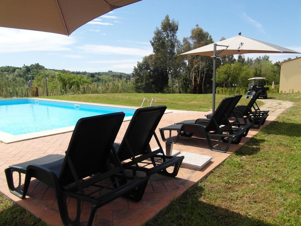 Hotel Il Poggio di San Ruffino Lari Esterno foto
